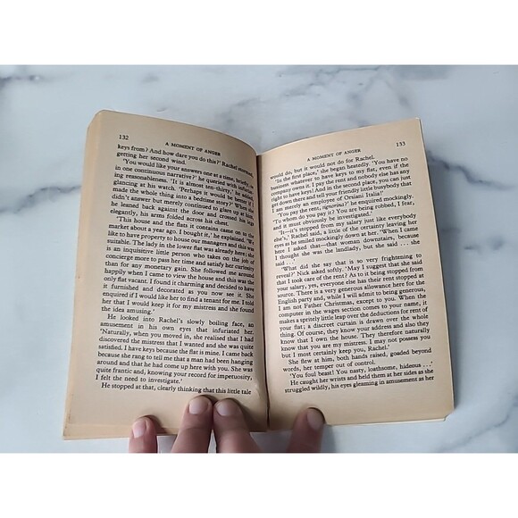 A Moment Of Anger By Patricia Wilson Paperback - Picture 7 of 10